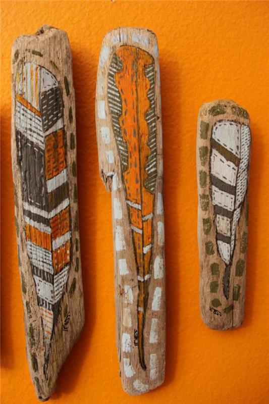 driftwood deco, etnični vzorci na lesenih stvaritvah ob morju