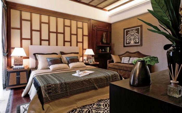 dekoracija spalnice v bež in rjavi barvi, japonska dekoracija sten, velika lesena komoda