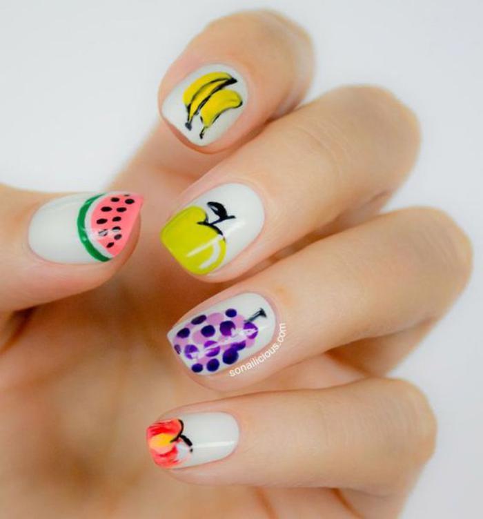 deco-nail-design-nail-art-tutti-frutti