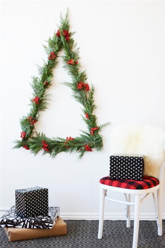 Yeşil çelenk kırmızı çilek üçgen yapmak için Noel dekorasyonu Noel ağacı duvar Noel hediyesi ambalaj kağıdı