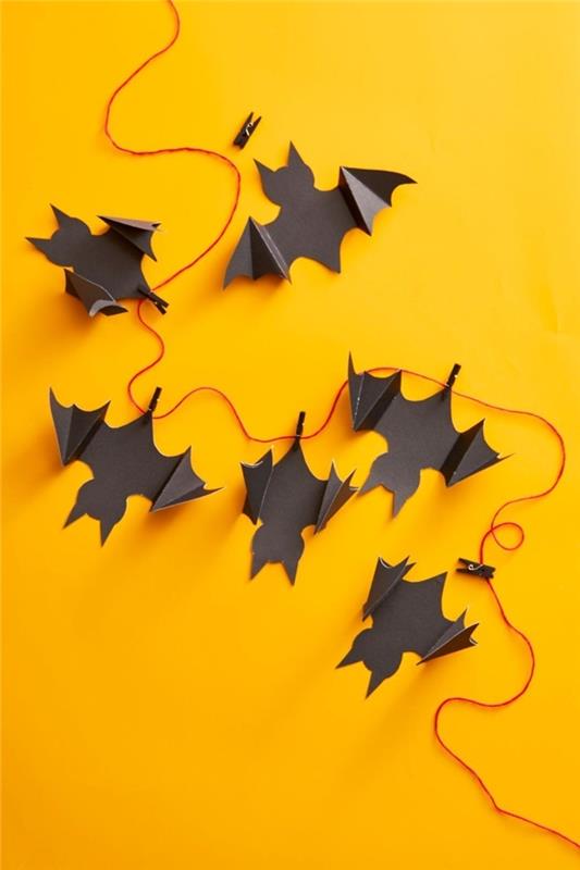 „Pasidaryk pats“ Helovino dekoravimas Juodasis popierinis šikšnosparnis „Pasidaryk pats“ lengva girlianda su baisiomis Helovino figūromis