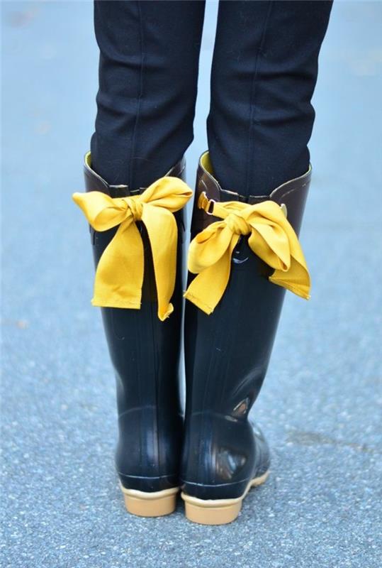 lastik çizme-yağmur yağdığında-şık-rubain-sarı-gün-kıyafeti