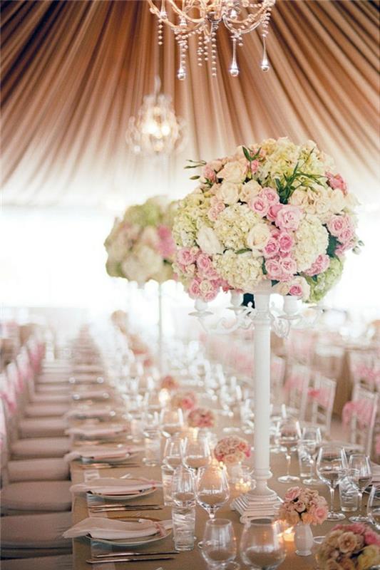 düğün-dekorasyon-teyze-düğün-fikri-şık-düğün-dekorasyon-güzel-çiçekler-avize