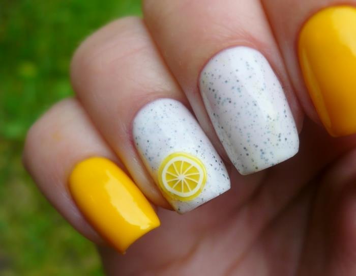 sadni nail art deco, poletni deco nail art v svetlih barvah, limona, kvadratni nohti v rumeni in beli barvi