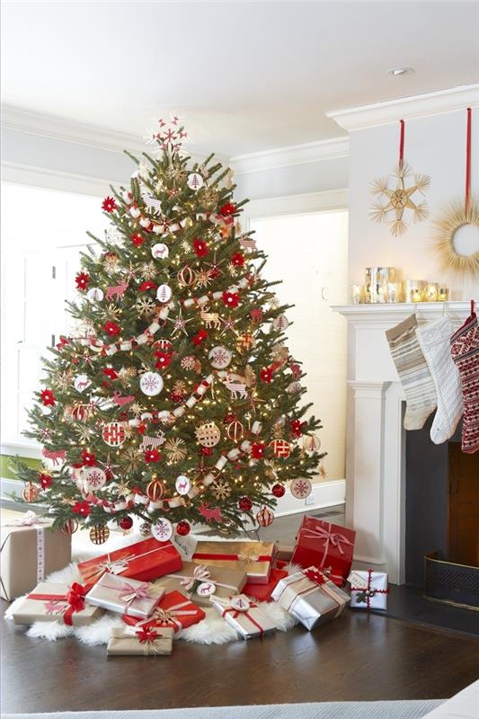 Kalėdų eglutės papuošimas tradicinis Kalėdų eglutės papuošalai mediena Kalėdų šviesos dovanų pakavimo židinys