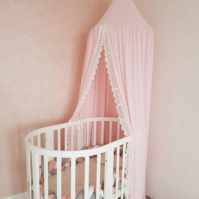 bebek kız odası dekor pastel pembe duvar boyama bebek beşiği beyaz kız bebek kreş nakış dantel