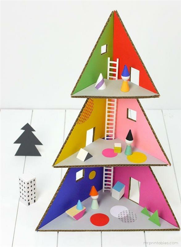 rankų darbo kalėdinė dekoracija, kartoniniai trikampiai Kalėdų eglutė, lėlių namelis