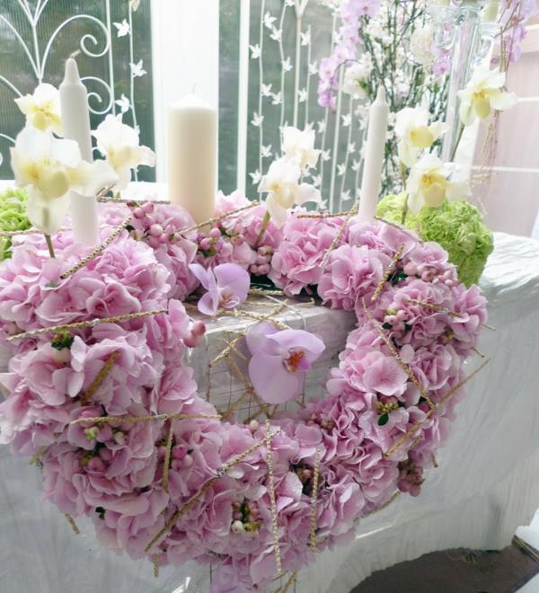 cvetlični okras za poročne vrtnice