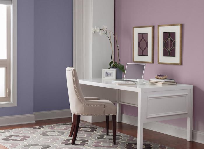 ofis, lavanta ve pembe duvar boyası için leylak rengi ile hangi rengi ilişkilendireceğinize dair bir fikir