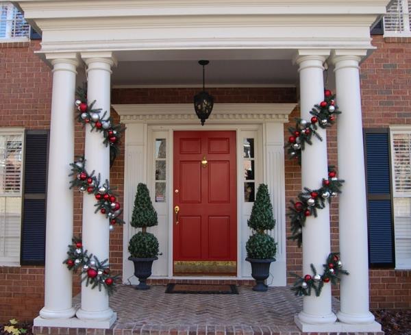okraski-božične luči-okrasne-ideje-okrasne-za-sprednjo-verando-zunanjo-božično-svetlobno-okrasne-ideje-božično-z-magnolijo-in-borovo-sprednjo stran-verando-okrasne-ideje-božično-okrasitev- zamisli ali spremenjene velikosti