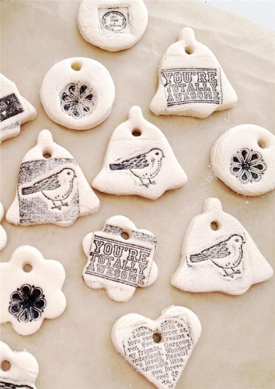 DIY dekorasyon için asmak için kuş mesaj pulları ile tuzlu hamur içinde dekoratif nesne