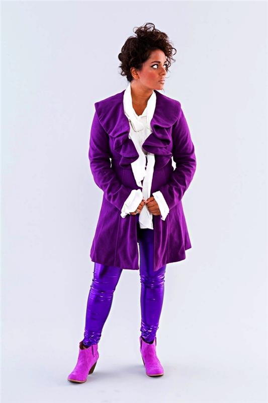 80 -ųjų dainininko kostiumas, purpurinis kostiumas, skirtas atkurti princo išvaizdą purpuriniu lietumi