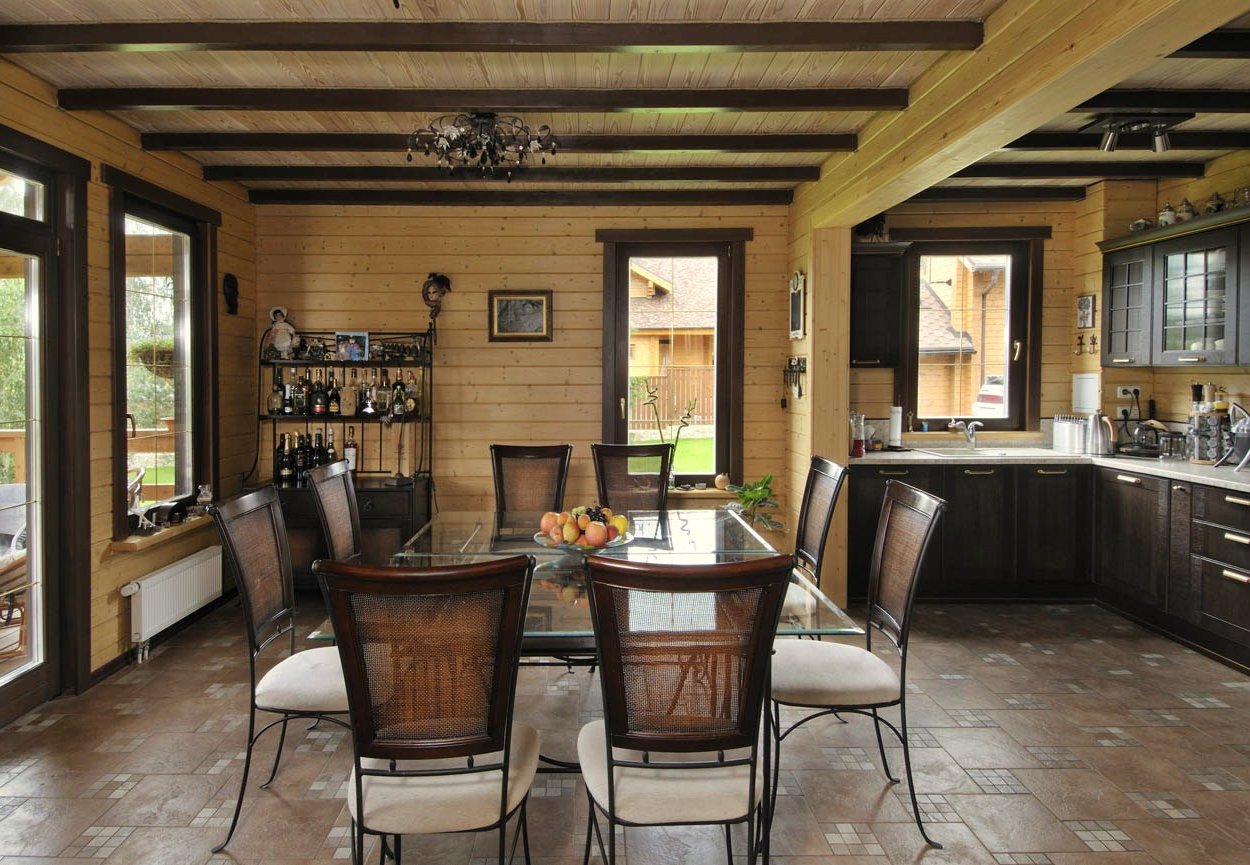 cucina in una casa di legno