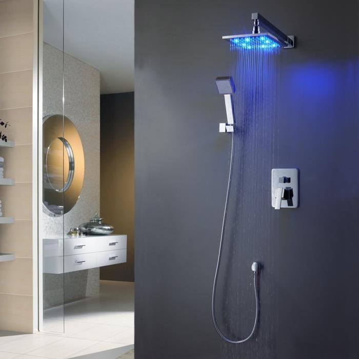 ideja za dekoracijo kopalnice s pametnimi in avtomatskimi napravami, model dežne prhe z modro neonsko razsvetljavo
