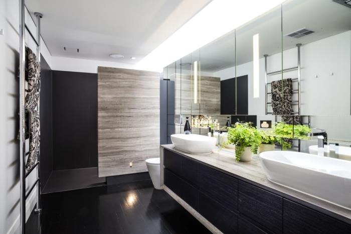 modernus neutralios baltos ir juodos spalvos vonios kambario išdėstymas, vonios kambario apdaila su dviguba kriaukle ir pakabinamu kriaukle