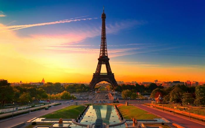 Sprehodite se po destinaciji Pariz-sprehodi-v-paris-obisku-sprehodi-v-paris-belle-toure-effeil-au-layer-de-soleil