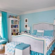 Soba za dekle v modrih tonih