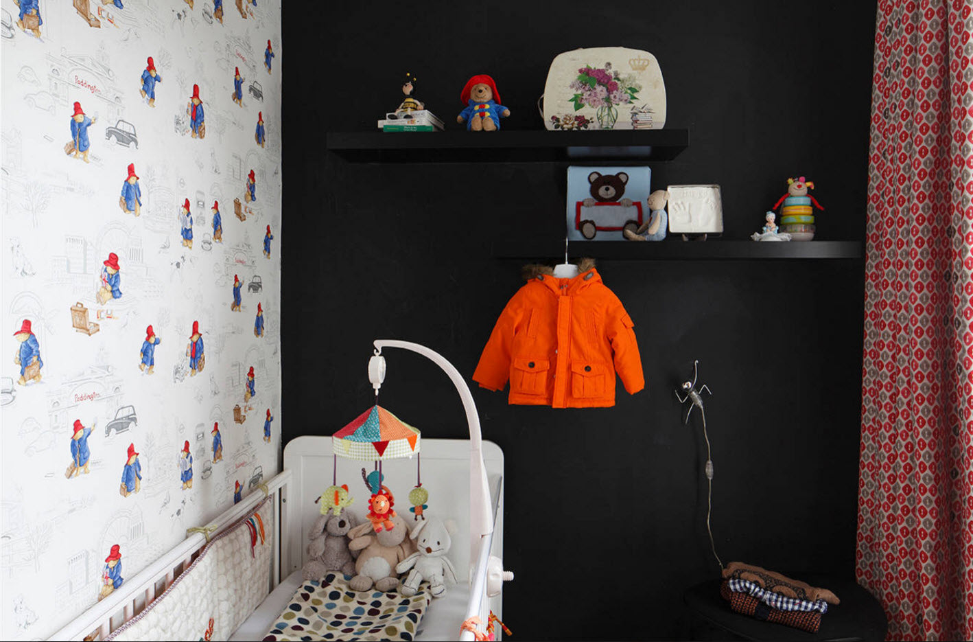Neįprastas kūdikio kambario dizainas