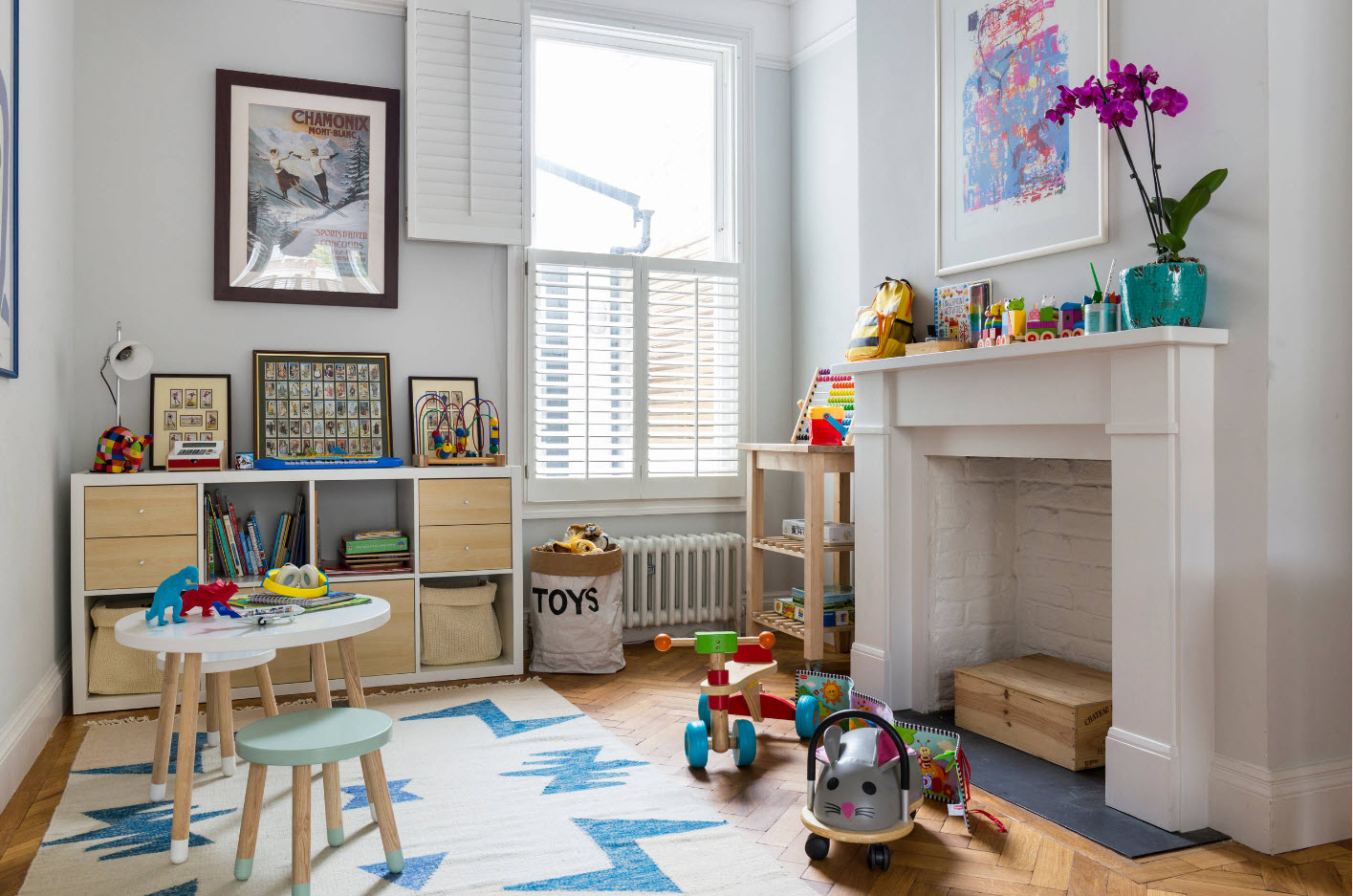 Interior de una habitación infantil moderna.