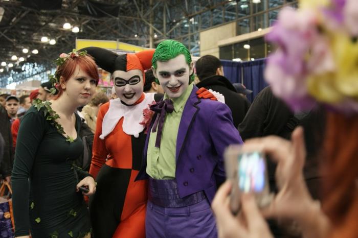 kostiumai Helovino vakarėliui, „Harley Quinn and the Joker“, komiksų pasaulio istorija