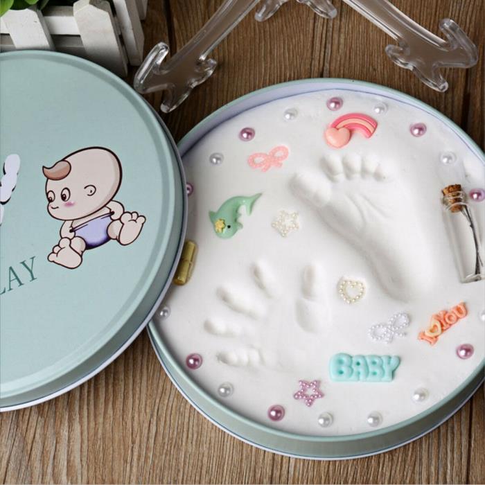 bebek ayak izi olan anneye orijinal hediye nasıl yapılır, bebek ayak izi olan anneye sürpriz kutu
