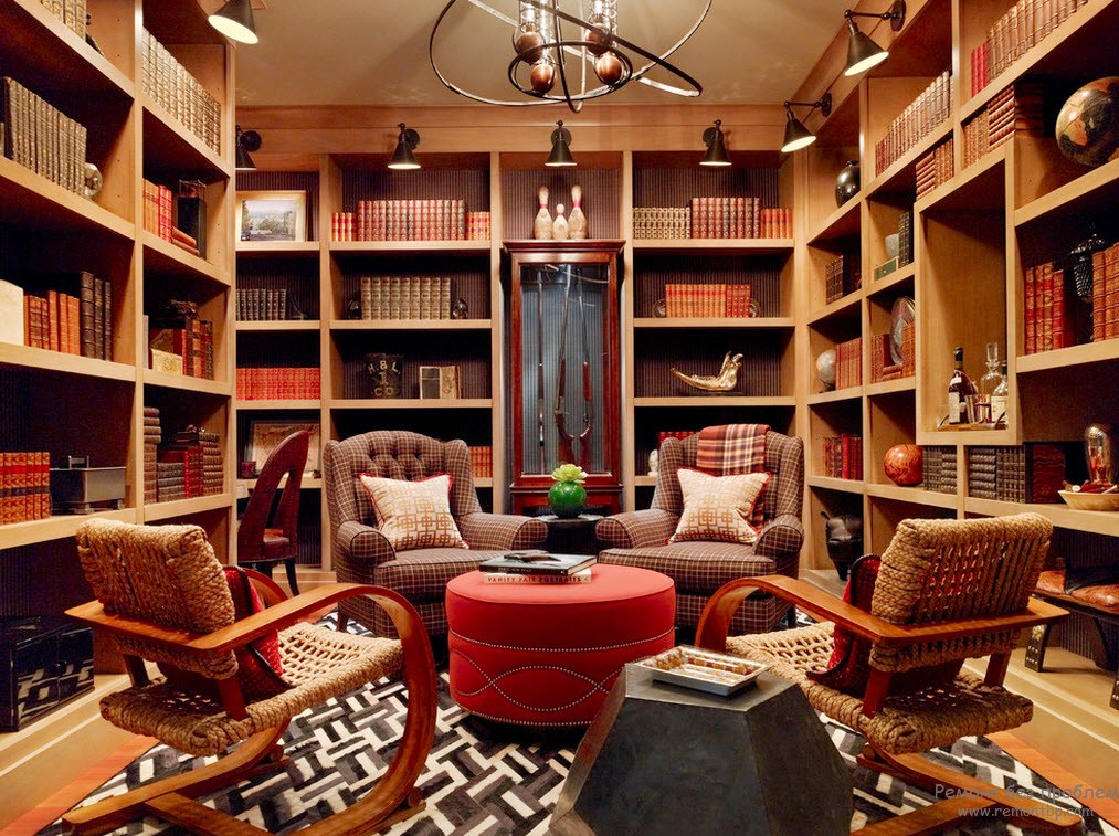 Biblioteca cómoda con muchas sillas suaves y una alfombra acogedora
