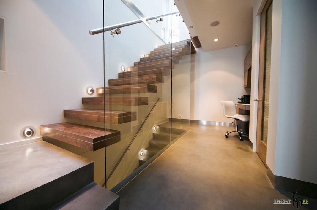 Iluminación de escalera