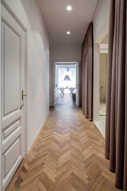 Parquet in corridoio