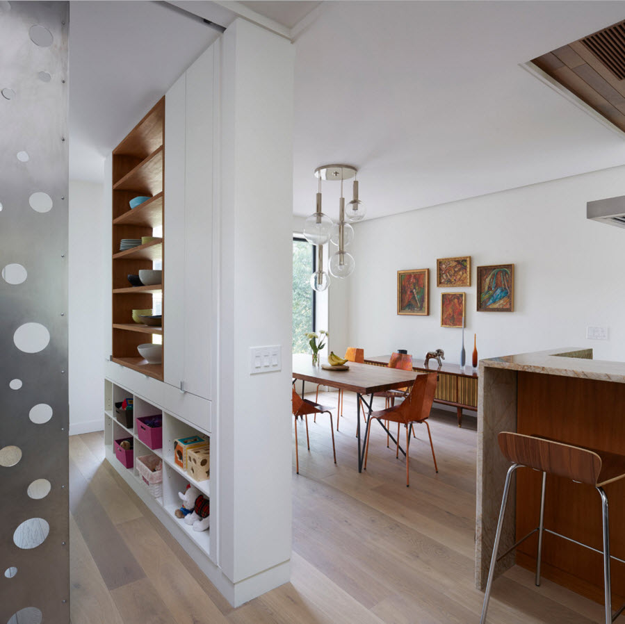 Comedor junto a la cocina