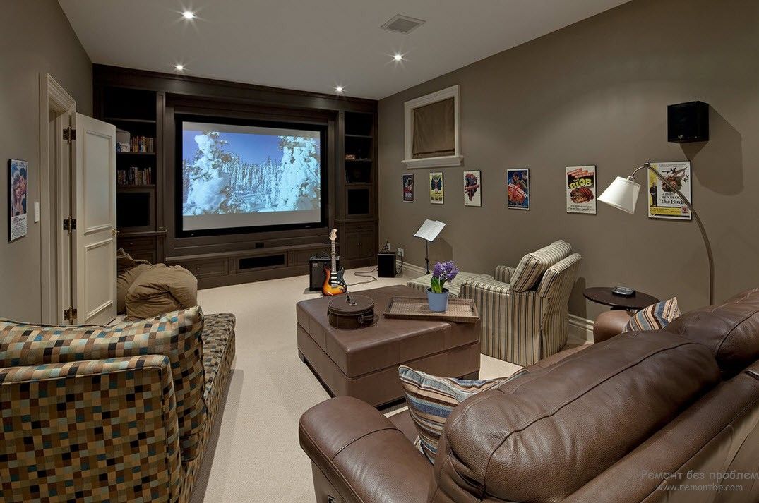 Interni confortevoli per l'home theater