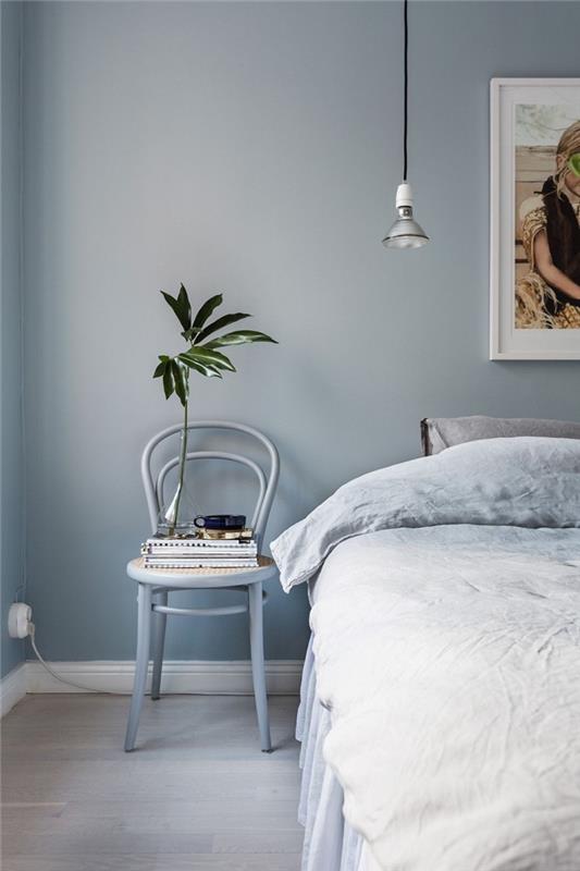 ideja minimalistične barve za spalnico za odrasle, dekoracija spalnice s pastelnimi stenami, pastelno modra barva sten