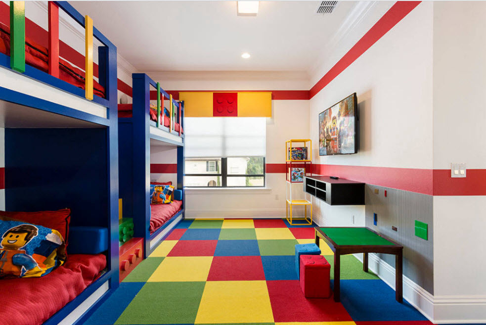 Habitación infantil luminosa