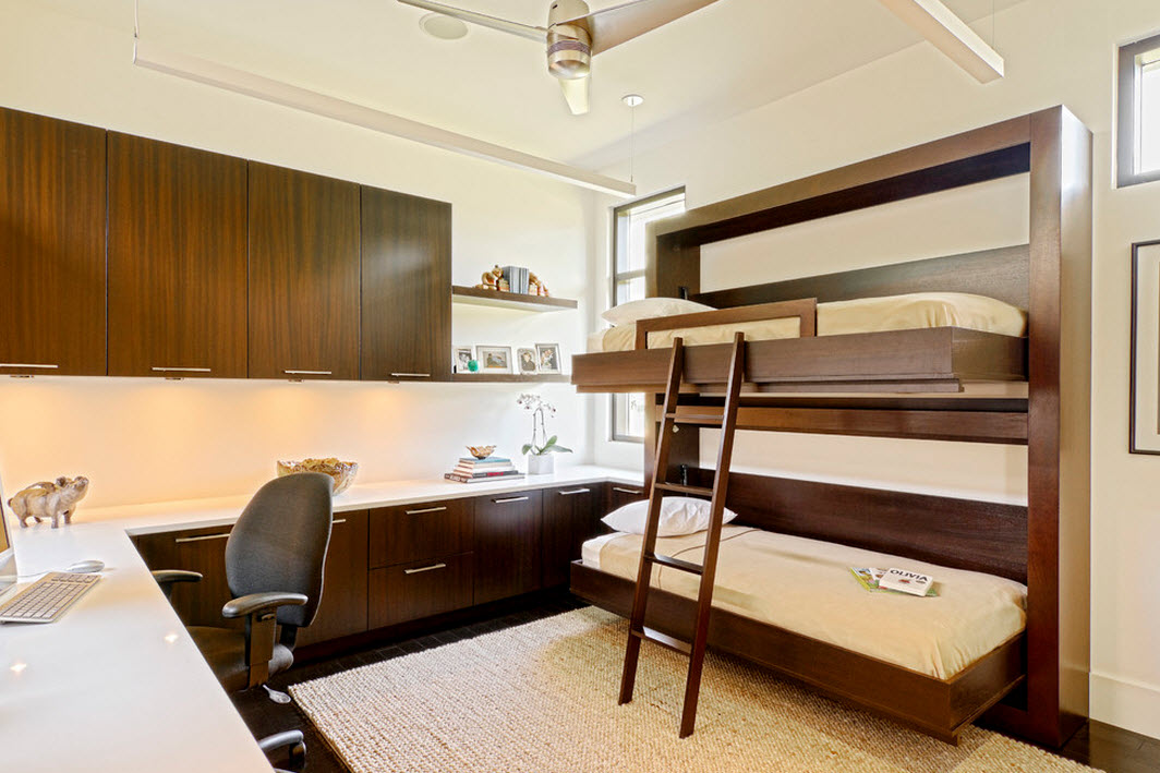 Letto a castello in set di mobili marrone