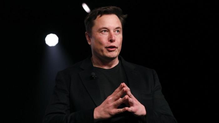 Elon Musk, Tesla'nın kıtlık durumunda suni solunum cihazı yapabileceğini duyurdu