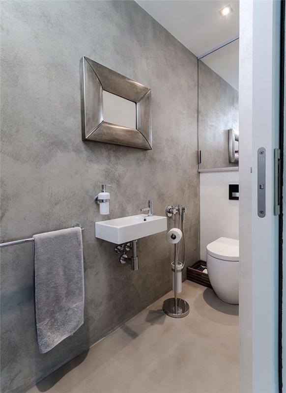 duvar dekorasyonu beton efektli banyo duvarlarda ve zeminde fırçalanmış metal aynalı