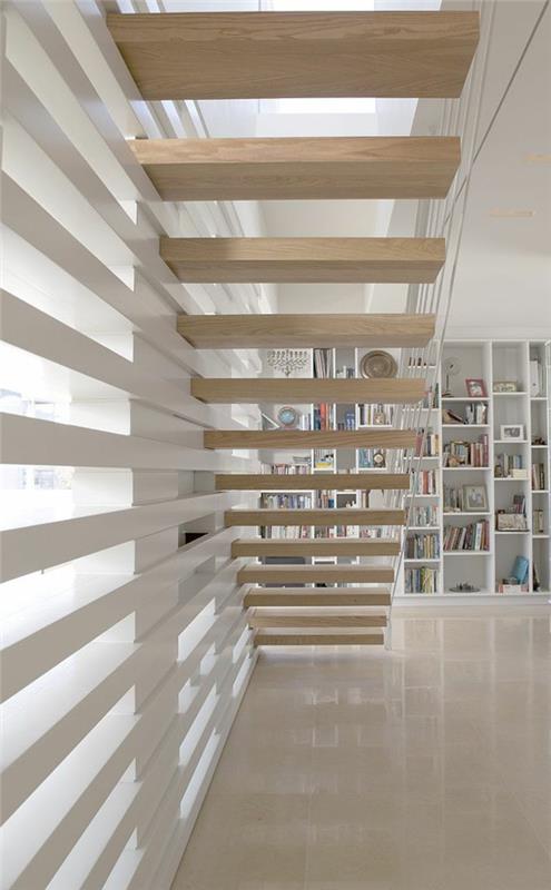 palėpė-laiptai-ne-japoniška-medinė-balta-biblioteka