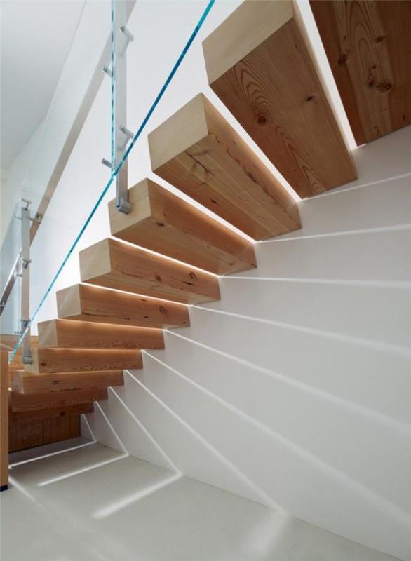 viseče stopnišče-plavajoče stopnišče-velike-masivne lesene stopnice