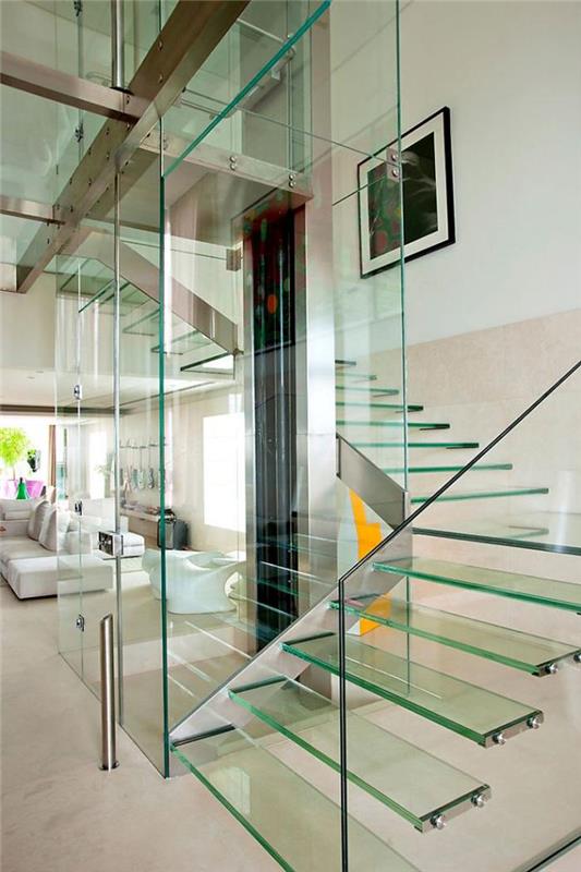 viseče stopnišče-plavajoče stopnišče-steklo-originalna zasnova