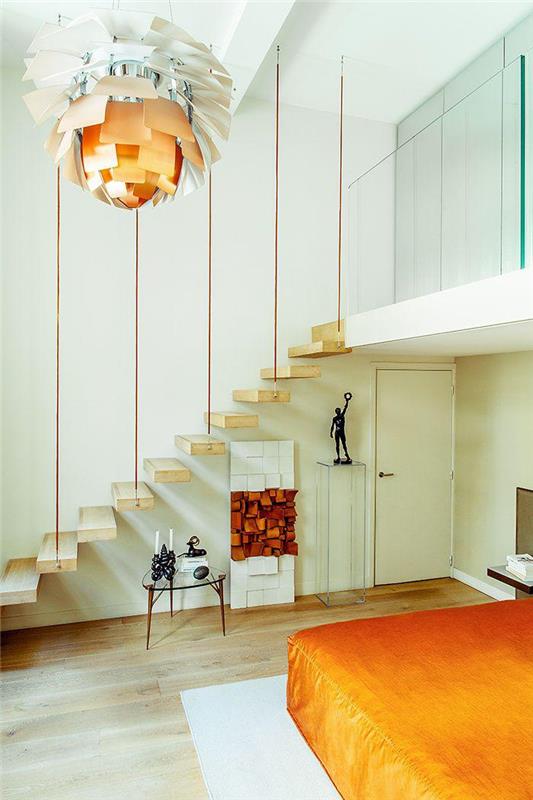 viseče stopnišče-sodobno-notranjost-bela-strop-svetloba-impresivno