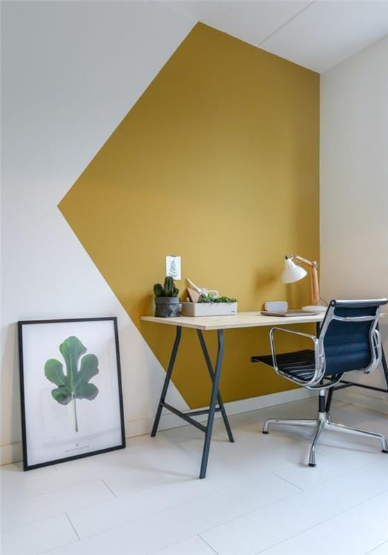 beyaz iç mekanı uyandırmak için iki tablo, beyaz ve altın sarısı hardal renginde modern ofis alanı