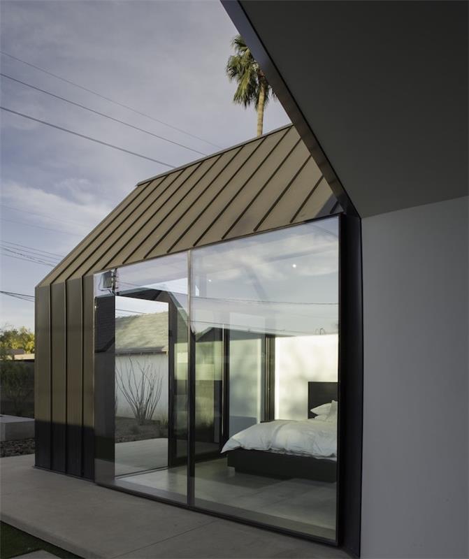 miegamojo zona betoninėje terasoje su lova, minimalistinio dizaino pasiūlymas pratęsimui