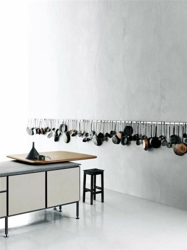 Ikea-virtuvė-lentynos-siena-virtuvė-modernus-prašmatnus-virtuvės baldai