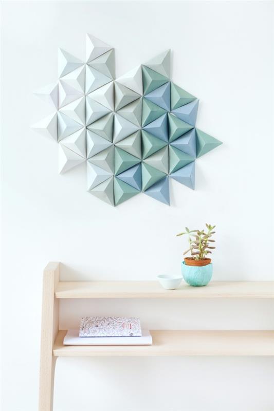 beyaz ve yeşil kağıt origami tasarımlı duvar dekorasyon modeli, genç odasında hafif ahşap mobilyalar