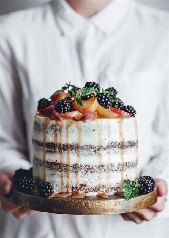 „Tutti frutti“ gimtadienio torto šauni vaisių deserto idėja
