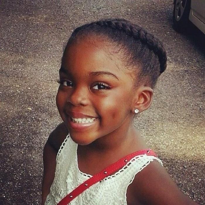 puiki-šukuosenos idėja-grand-girl-afro-šukuosena-african-braid-chognon-braid