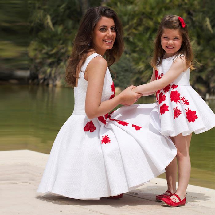 Zabavna obleka večerna obleka slovesnost elegantna ženska obleka mama in otrok bela obleka z rdečimi cvetovi rdeče in belo obleko