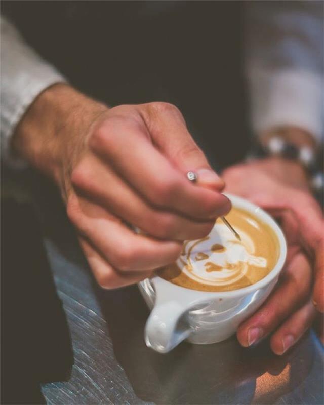 mükemmel-latte-barista-kahve-içecek-cafe-beau-oy-art