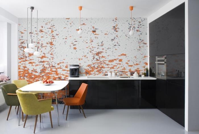 piksel sanat tasarımında dayanıklı duvar kağıdı ile beyaz ve siyah bir mutfakta duvar dekorasyonu, renklerle dekorasyon