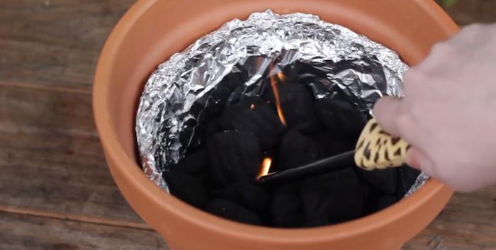 make-a-barbecue-flower-pot-tutorial-5