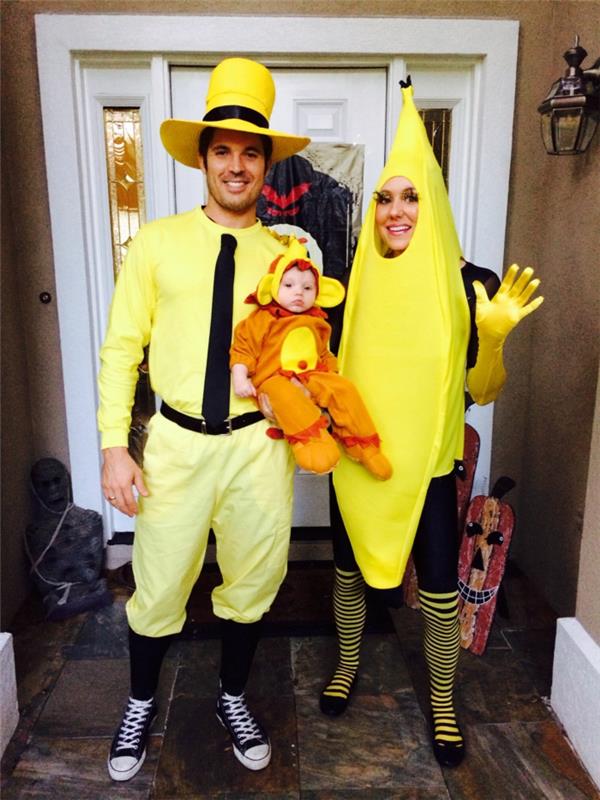 kaip paversti Heloviną, persirengusią šeimą, mažą beždžionėlę, bananišką mamą, tėtį su geltona cilindrine skrybėle